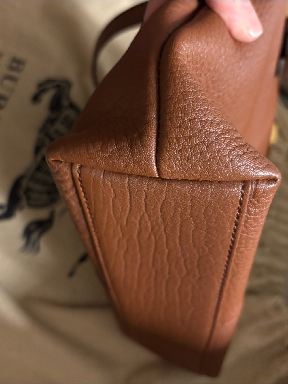Compact vintage Burberrys Brown Leather Top-Handle bag with Gold Hardware - Picture 11 of 15